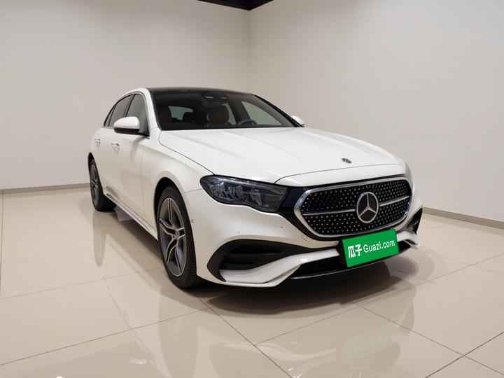 E-Class 2025 E 300 L Luxury Sport photo 3