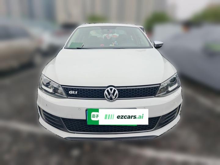 Sagitar 2014 Facelift 1.4TSI AT Luxury photo 2