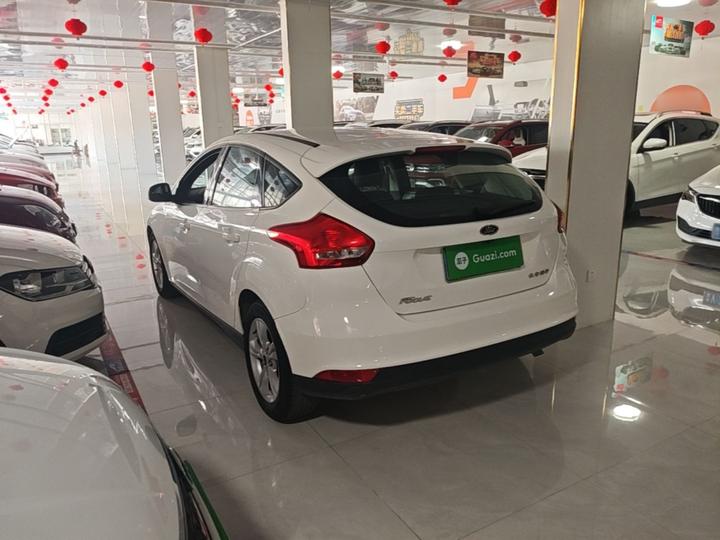 Focus 2018 Hatchback Classic 1.6L AT Comfort photo 4