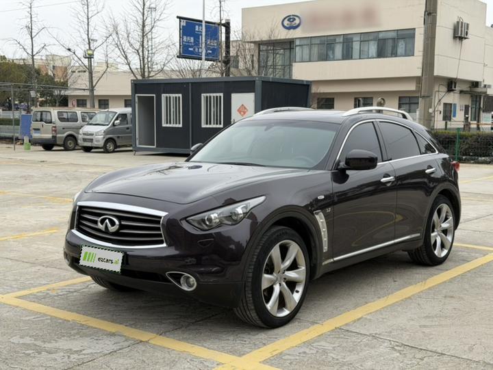 QX70 2013 3.7L Standard