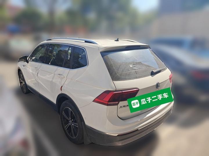 Tiguan L 2018 330TSI AT RWD Flagship photo 4