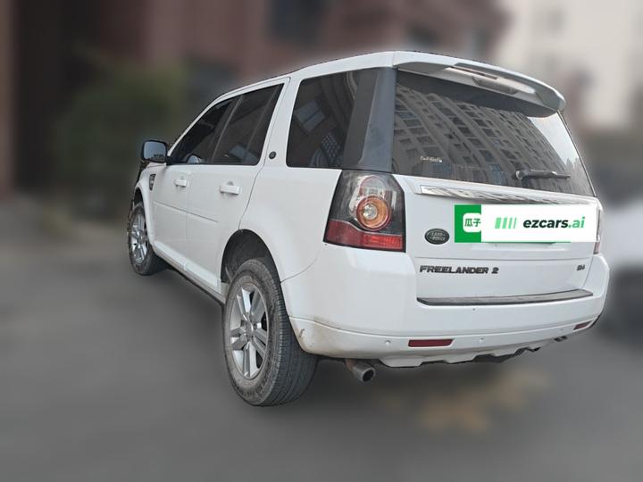 Freelander 2 2014 2.0T Si4 SE Petrol photo 4