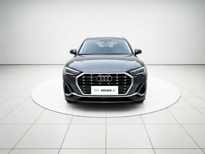 Q3 2021 35 TFSI Fashion Dynamic photo 2