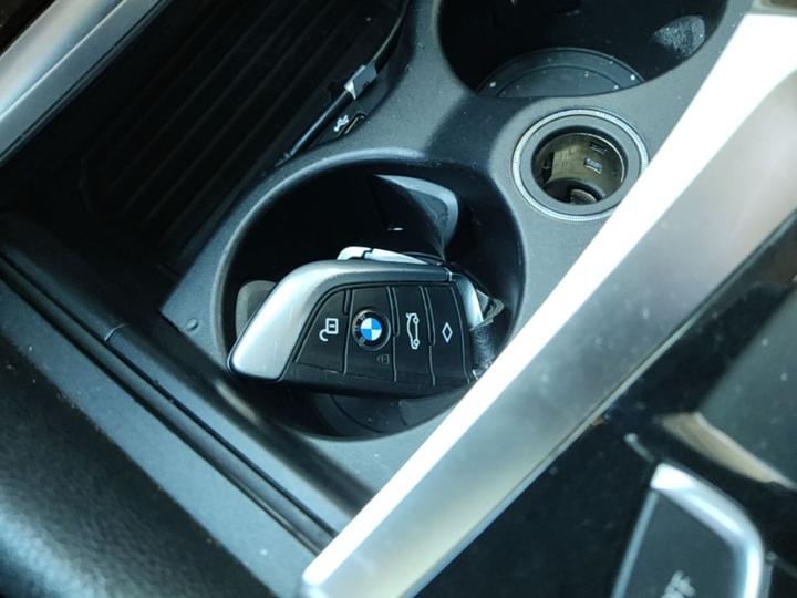 5 Series 2018 528Li Special photo 8