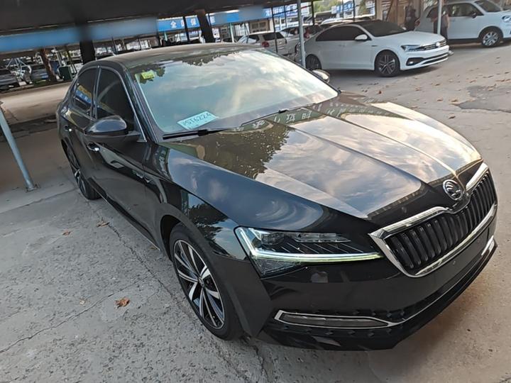 Superb 2024 TSI280 DSG Exclusive photo 3
