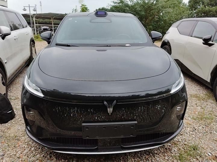 Voyah 2025 AWD Qiankun photo 2
