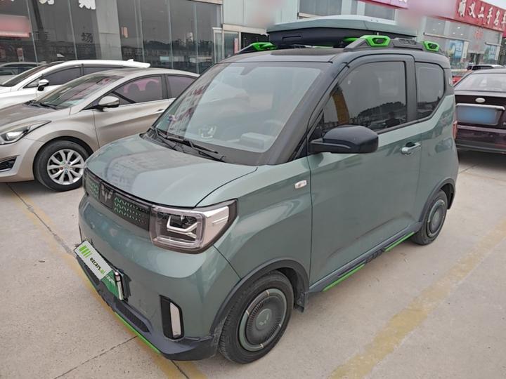Hongguang MINIEV 2022 GAMEBOY 300km LFP