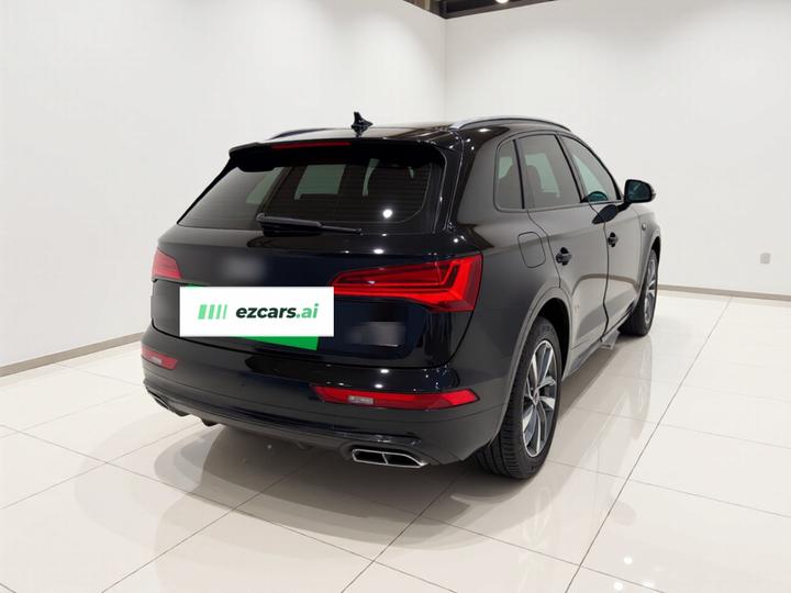 Q5L 2024 40 TFSI Luxury Dynamic photo 6