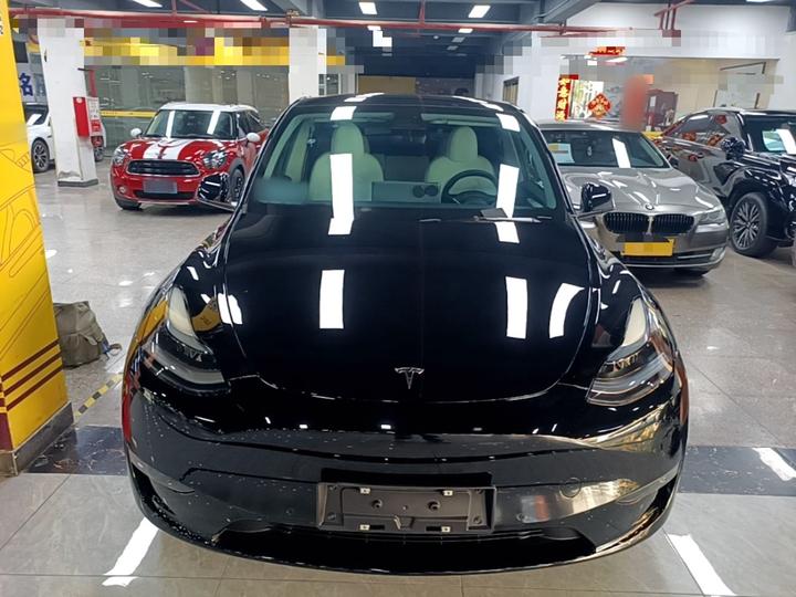 Model Y 2022 Facelift Long Range AWD photo 2
