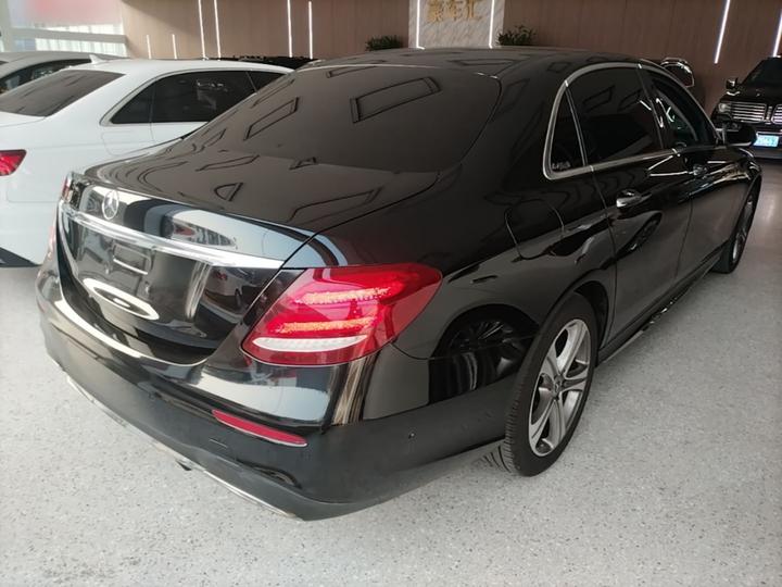 E-Class 2018 Facelift E 200 L Sport photo 6