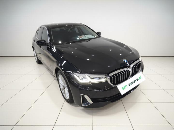 5 Series EV 2021 535Le Luxury photo 3
