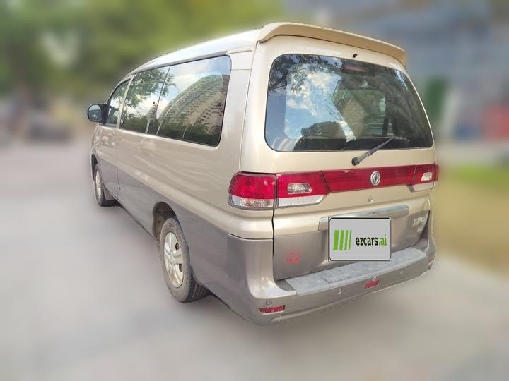 Lingzhi 2017 M3L 2.0L 7-Seater Comfort photo 4