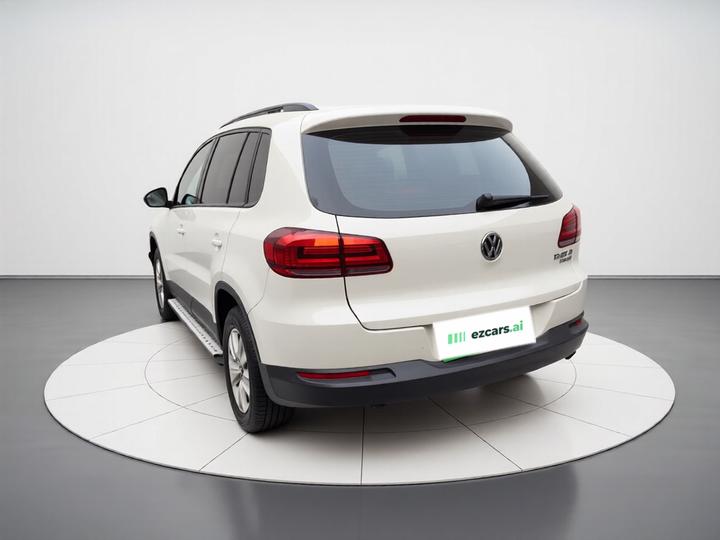 Tiguan 2016 300TSI AT RWD photo 4
