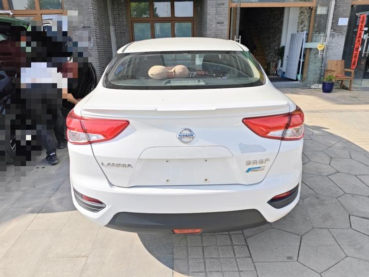 2016 1.6L CVT Smart Cool photo 3