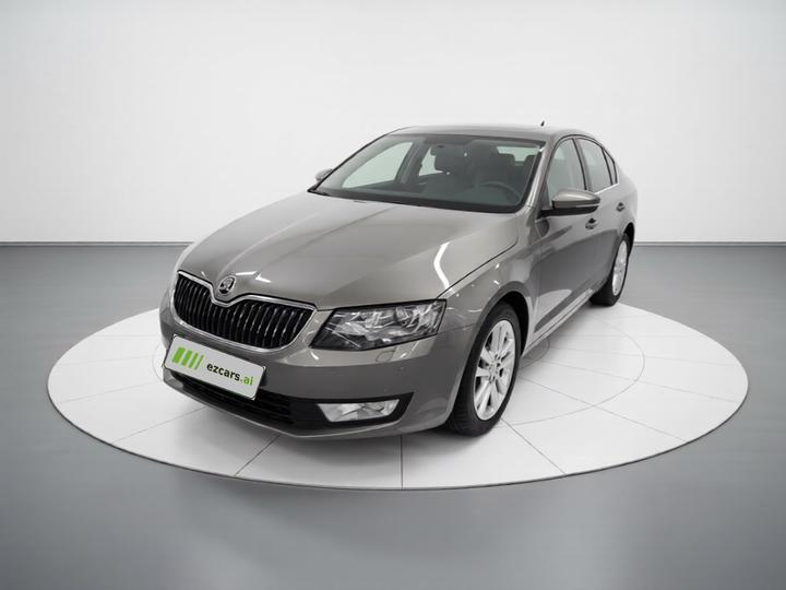 Octavia 2015 1.6L AT