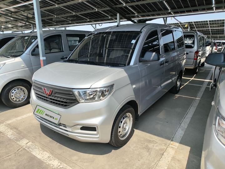 Wuling Hongguang V 2022 1.5L LAR