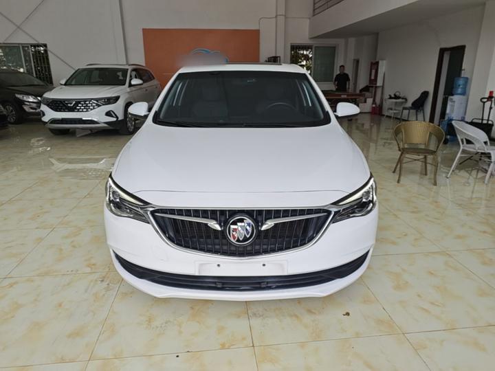 Excelle 2021 Facelift Classic 1.5L AT Progressive photo 2