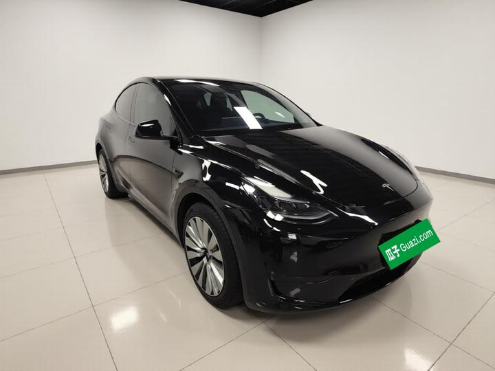 Model Y 2023 RWD photo 3