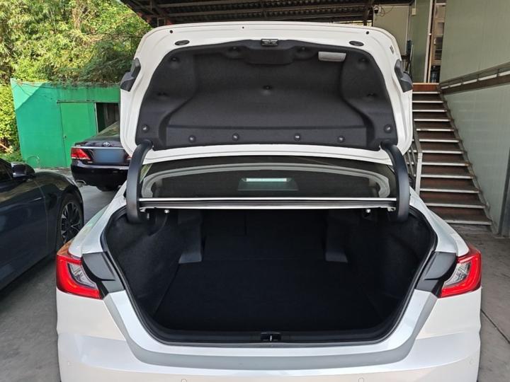 Camry 2024 2.0S Sport photo 8
