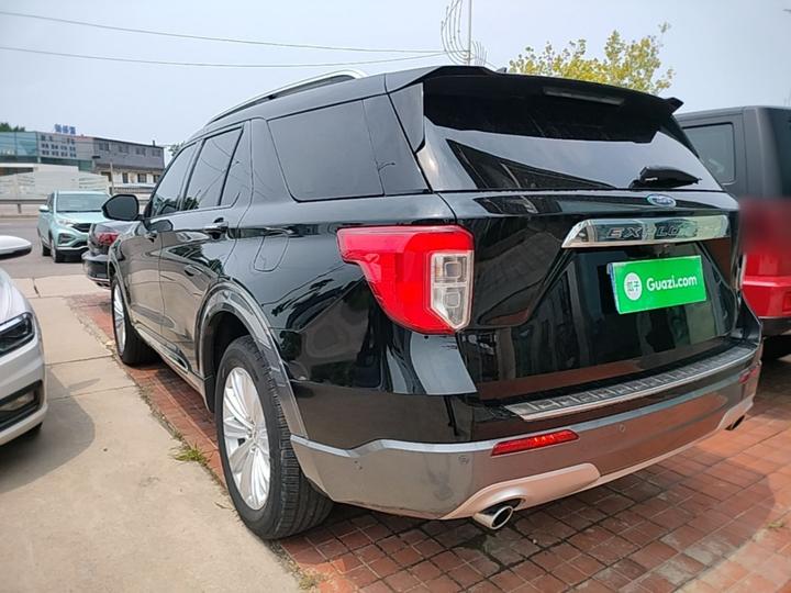Explorer 2020 EcoBoost 285 AWD Titanium 7-Seater photo 4