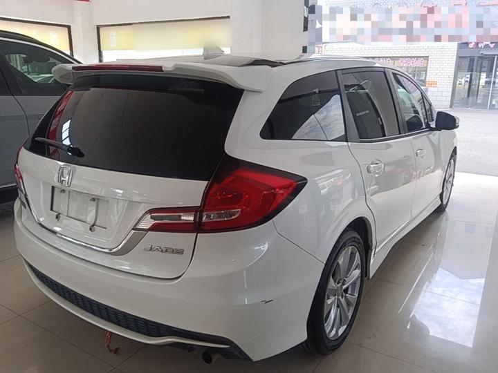 Jade 2017 1.8L AT Classic 5-Seater photo 4