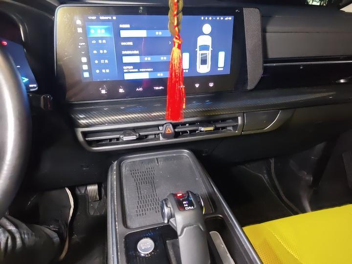 2022 1.5T DCT AWD photo 5