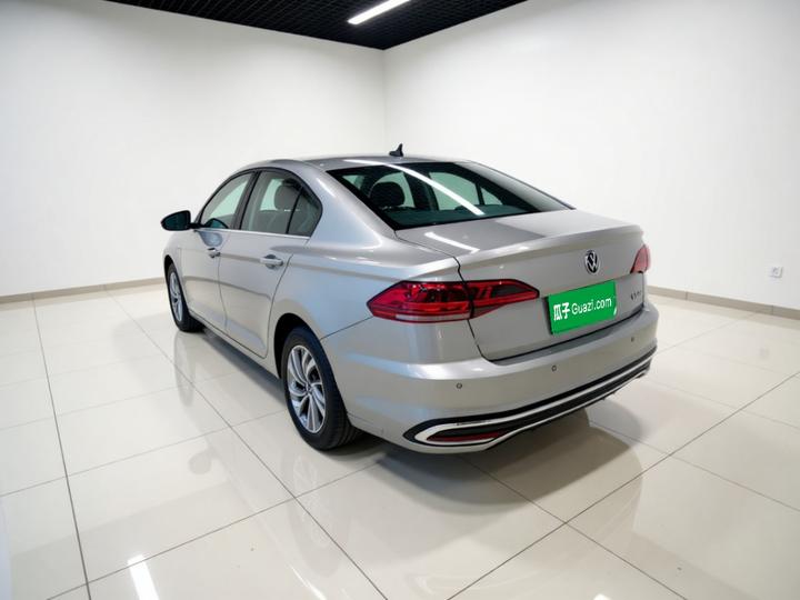 Bora 2023 200TSI DSG photo 4
