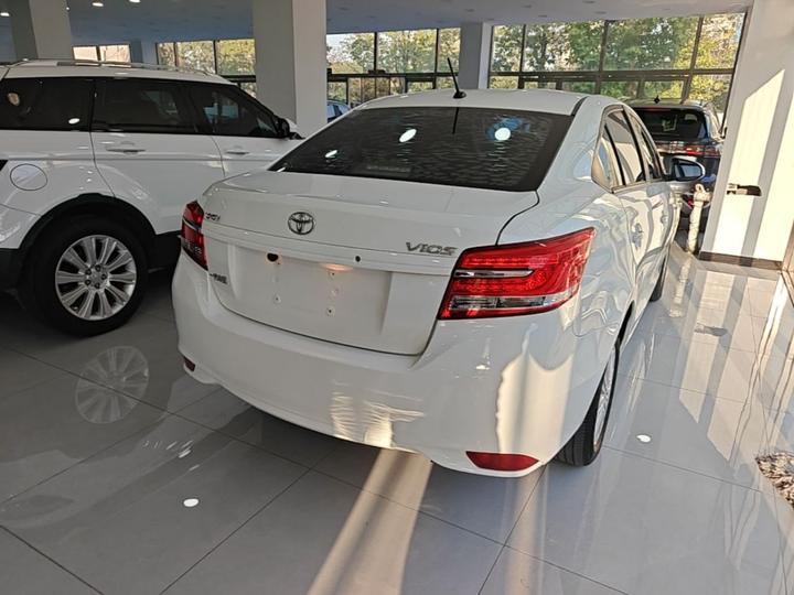 Vios 2017 1.5L CVT photo 6