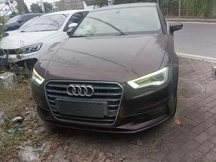 A3 2015 Limousine 35 TFSI photo 2