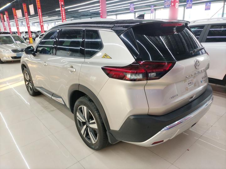 X-Trail 2023 e-POWER AWD Supreme photo 4