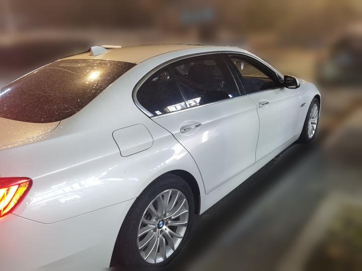 5 Series 2017 525Li Luxury Design Package photo 6