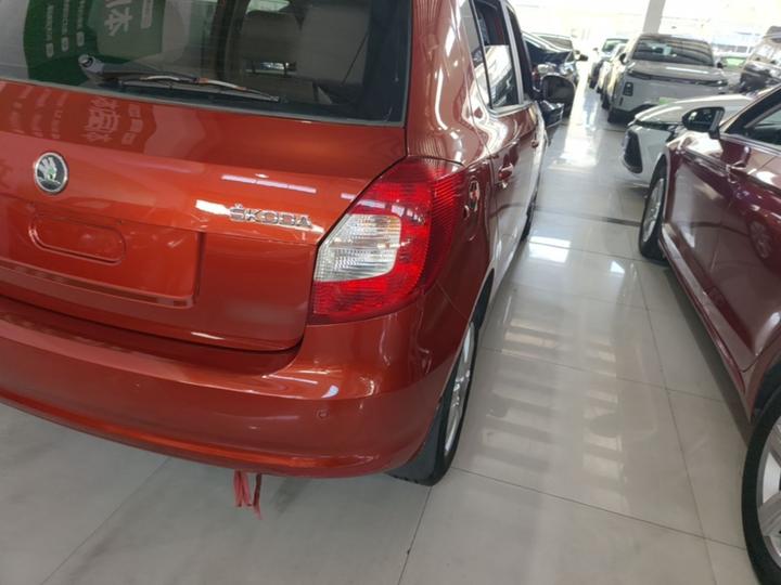 Fabia 2014 1.4L AT photo 7