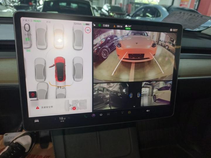 Model Y 2022 Facelift RWD photo 8