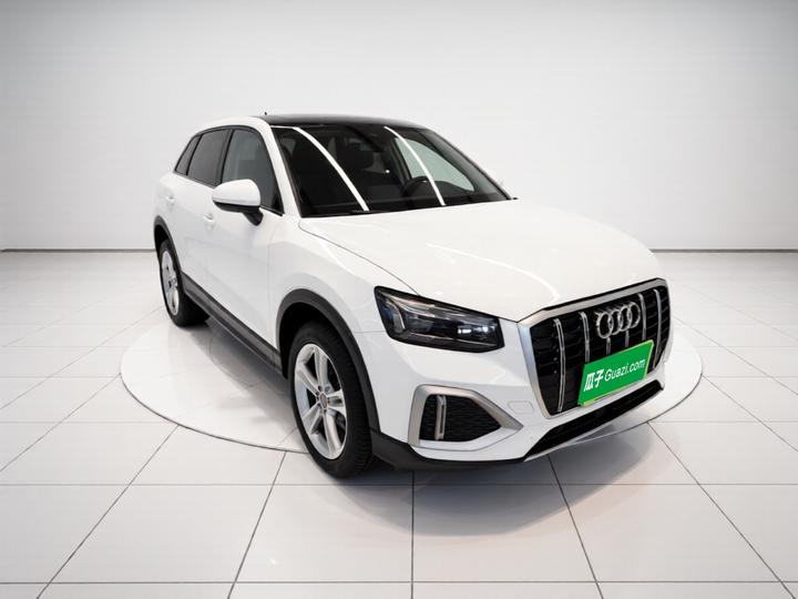 Q2L 2022 35 TFSI Progressive photo 3