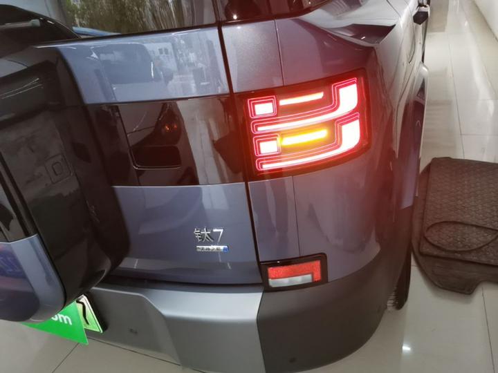 Fang Cheng Bao 7 2025 200KM RWD Max photo 7