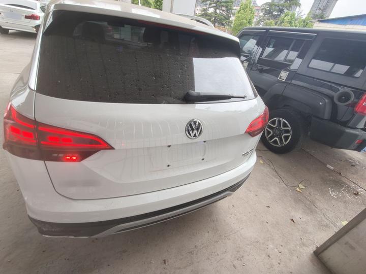 Tayron 2019 330TSI RWD Luxury China VI photo 3