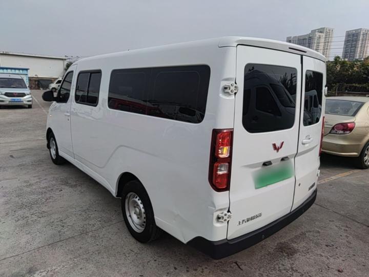 Wuling 2024 300km Comfort Bus 60kW photo 4
