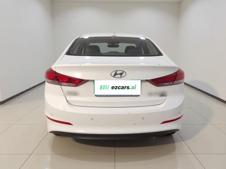 Elantra 2016 1.6L AT Smart Elite photo 3