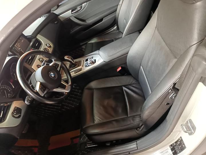Z4 2013 sDrive20i Leading photo 4