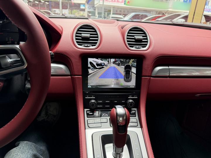 718 2022 Cayman 2.0T photo 4
