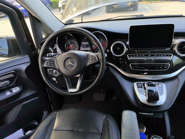 V-Class 2017 V 260 Pilot photo 3