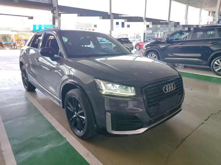 Q2L 2020 35 TFSI Progressive Dynamic photo 3