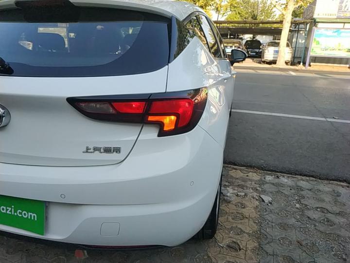 Verano 2016 Hatchback 15S AT Progressive photo 7
