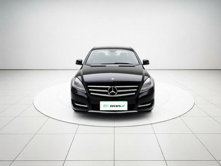 R-Class 2017 R 320 4MATIC Business Edition photo 2
