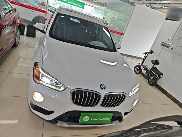 X1 2018 xDrive20Li Exclusive photo 2