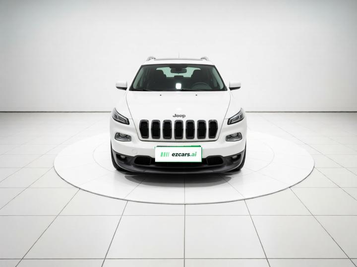 Cherokee 2017 2.0L photo 2
