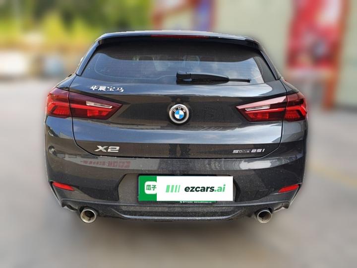 X2 2021 sDrive25i M Sport Package photo 5