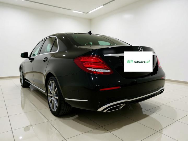 E-Class 2018 Facelift E 200 L photo 4