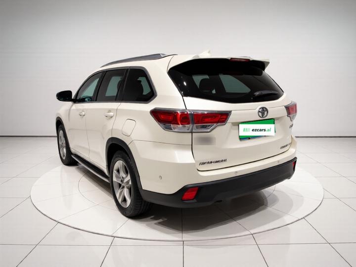 Highlander 2015 2.0T AWD Luxury 7-Seater photo 4