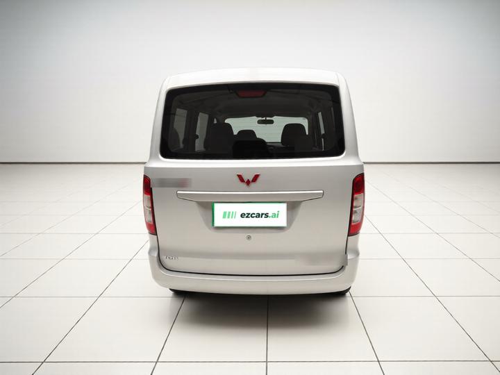 Wuling Zhiguang 2015 1.2L S Standard LSI photo 5